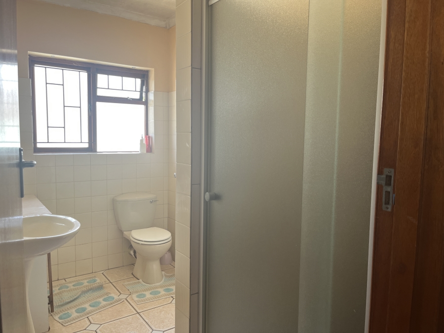 3 Bedroom Property for Sale in Heiderand Western Cape